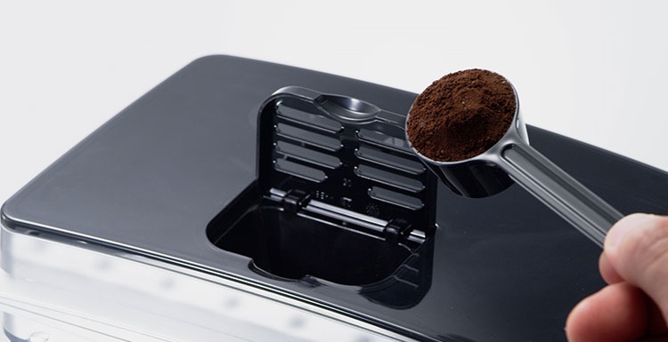 いいスタイル ブラックバードデロンギ マグニフィカS スマート 全自動コーヒーマシン ECAM25023 DeLonghi